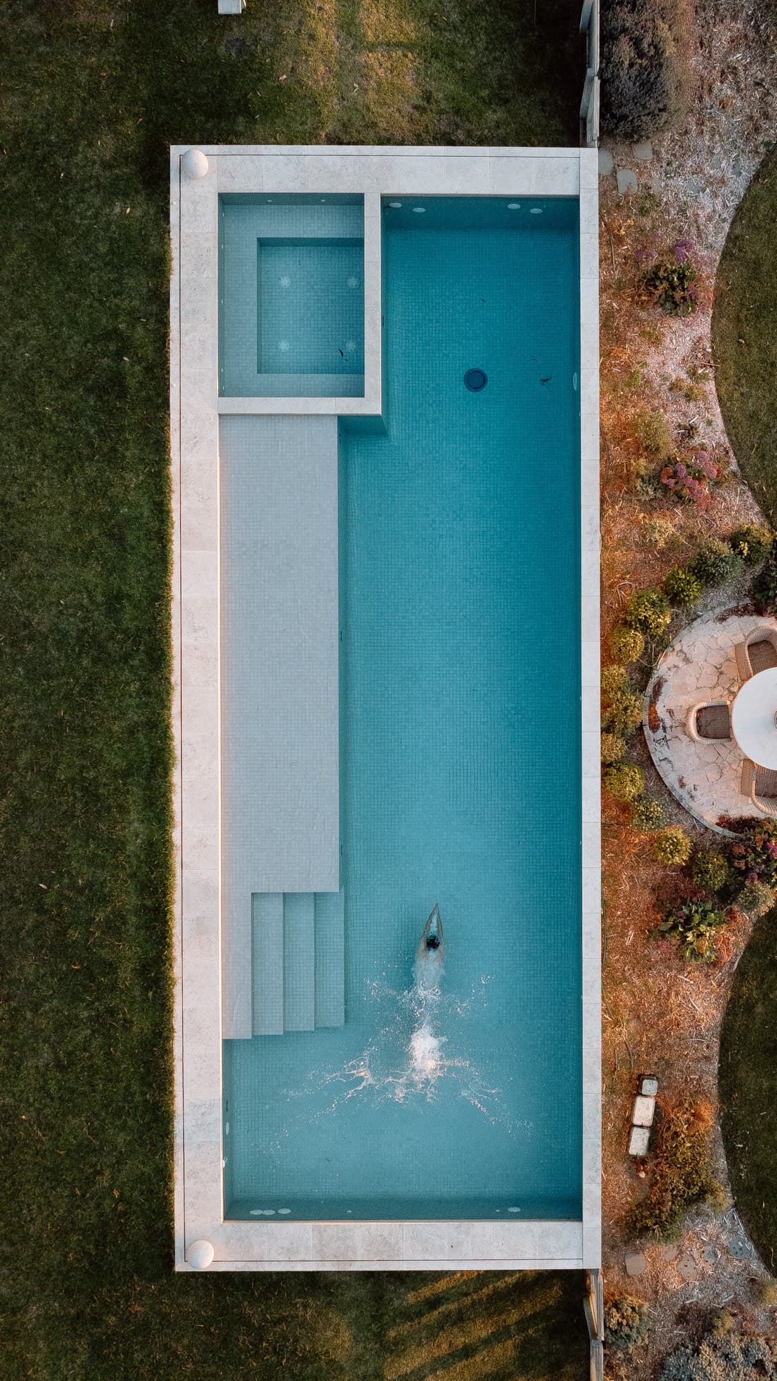 Aerial view of the pool at Villa Floretti, Boneo