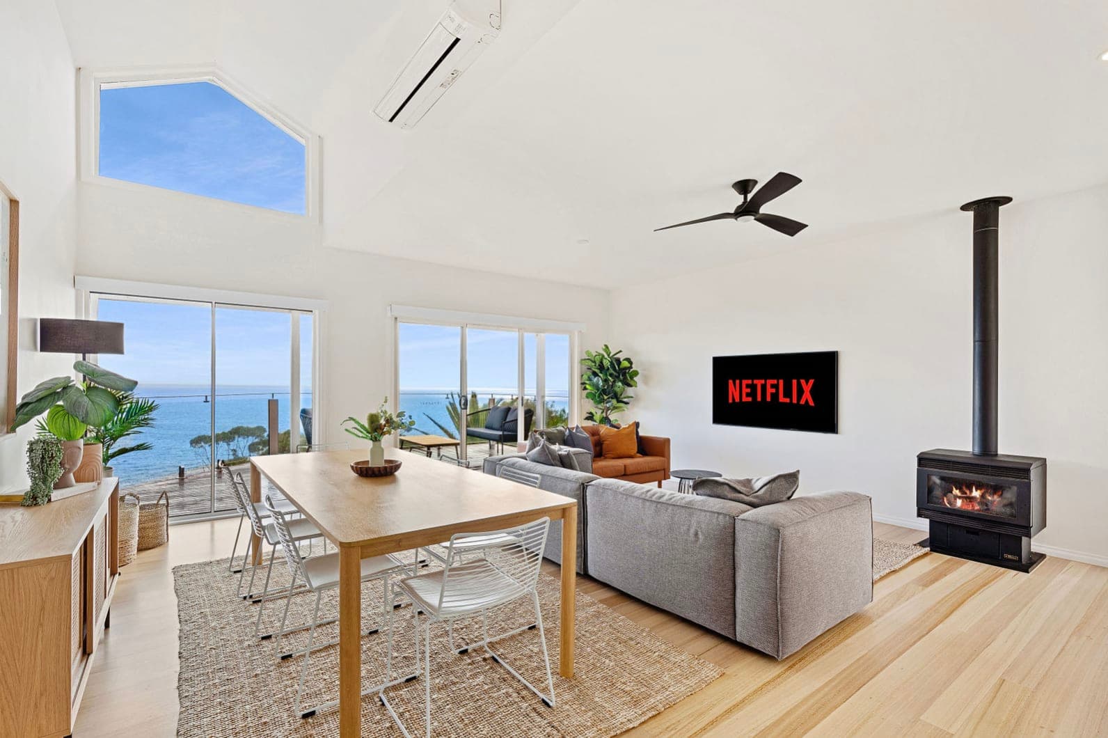 Clifftop Luxury, Spectacular Ocean Views