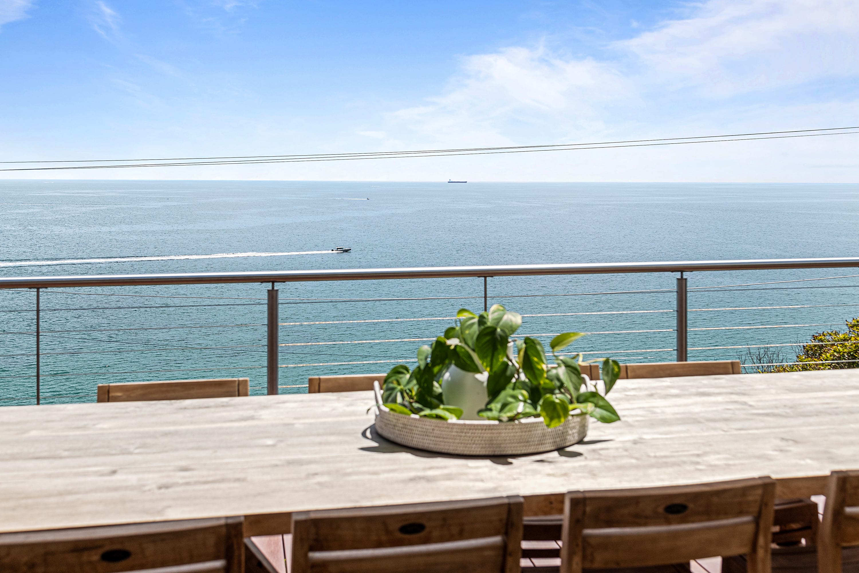 Clifftop Coastal Sanctuary, Panoramic Views