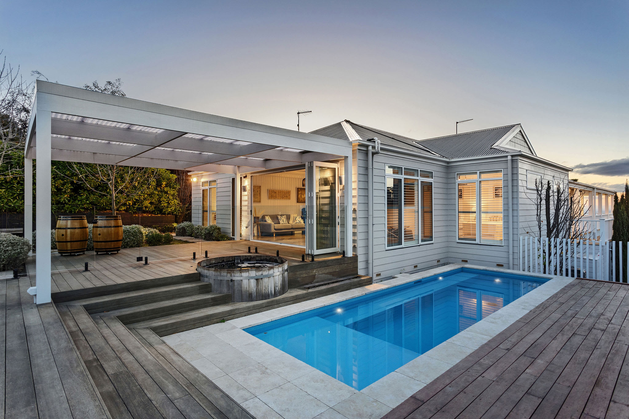 Hamptons Elegance Views