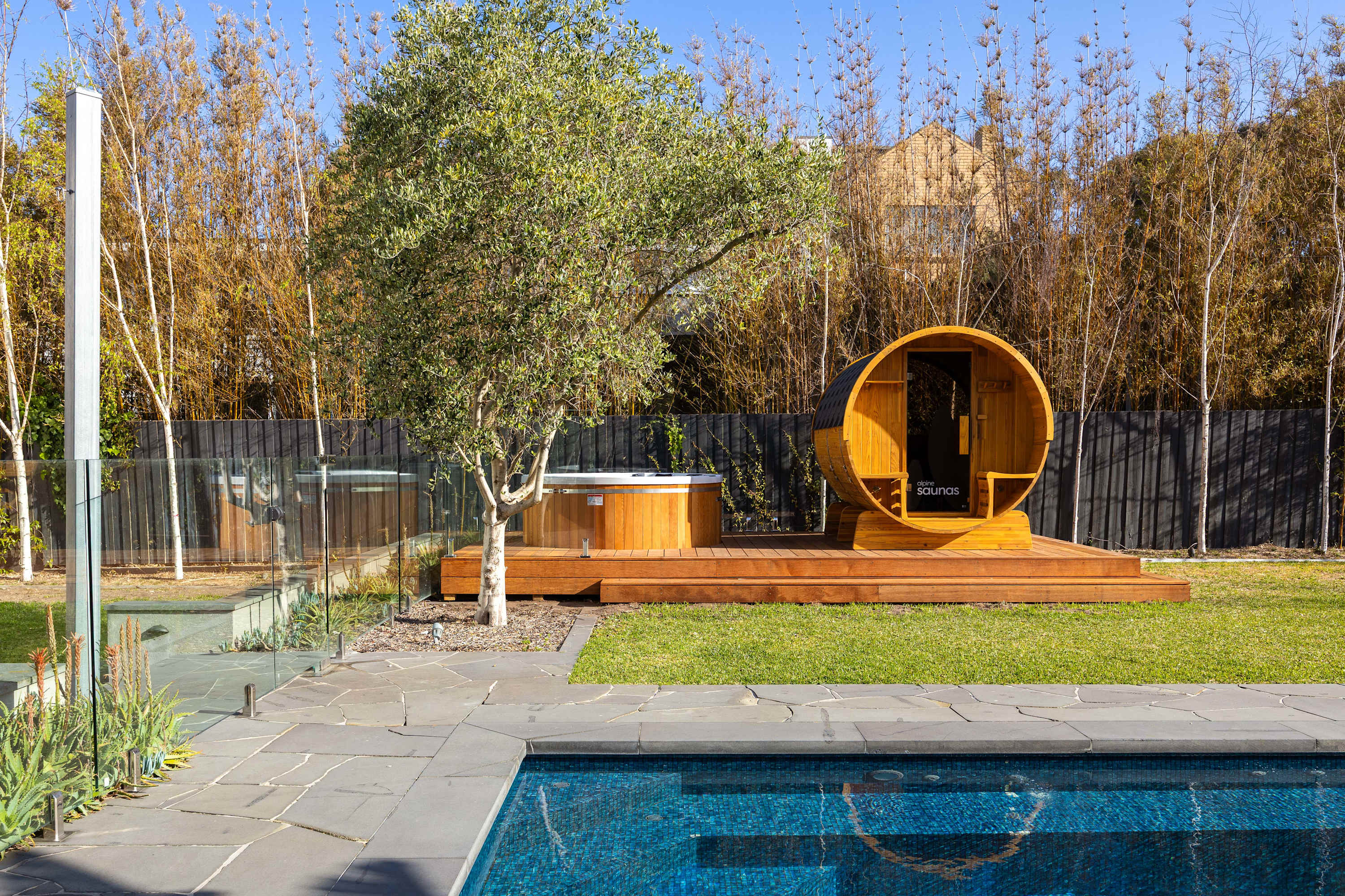 Blairgowrie Beachside Retreat, Solar Heated Pool