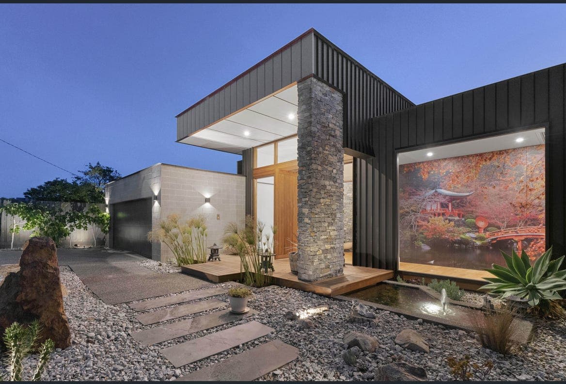 Kuro House