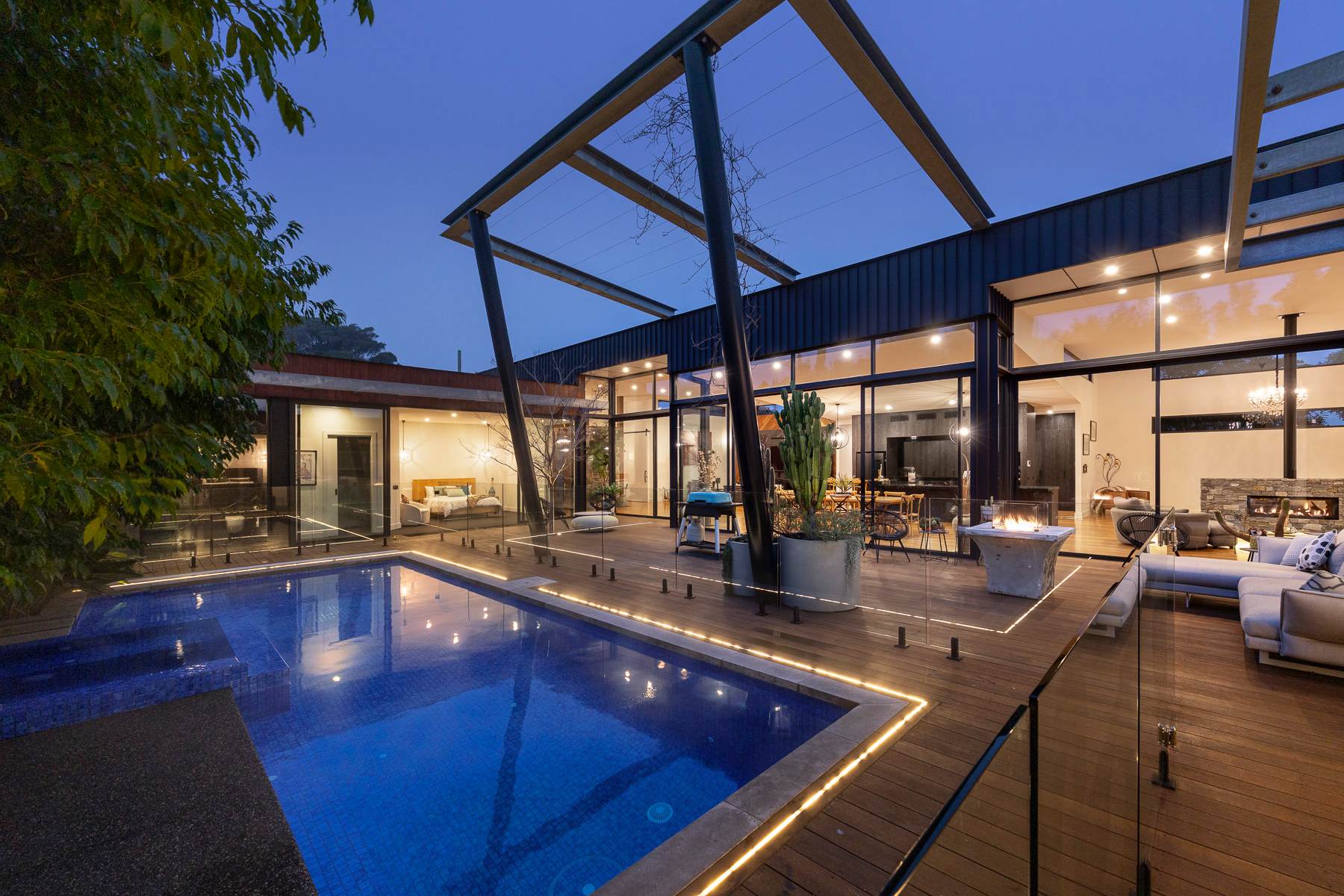 Kuro House
